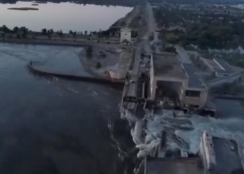 AB: Ukrayna'daki baraj saldırısı savaş suçudur