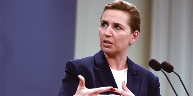 Danimarka Başbakanı Frederiksen, kısmen ChatGPT tarafından hazırlanan konuşma yaptı