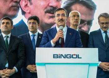 Ekonomimizi yatırım, üretim, ihracat, istihdamla devam ettireceğiz