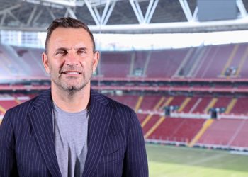 Galatasaray Teknik Direktörü Okan Buruk: Bu sene çifte hedefimiz var