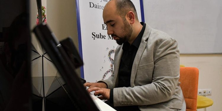 “Kusursuz kulak” Zeyd’in ney ve piyano tutkusu