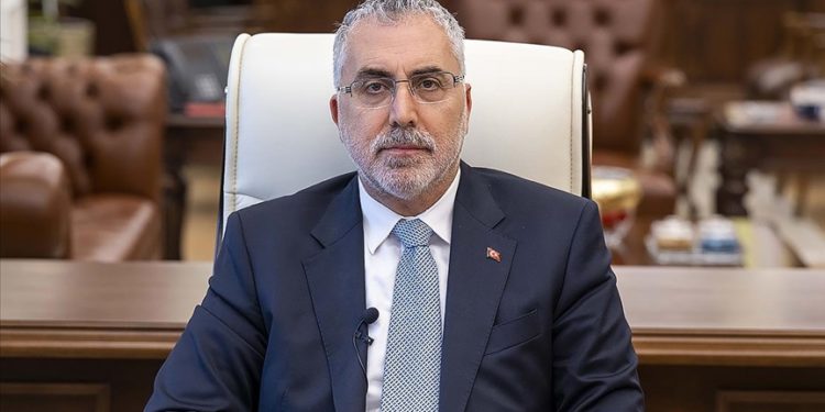 Çalışma ve Sosyal Güvenlik Bakanı Işıkhan: Memur ve emekli zammı ile ilgili düzenleme temmuz ayında Meclis'ten geçecek