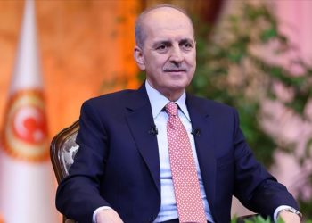 TBMM Başkanı Kurtulmuş, bayramda depremzedelerle bir araya gelecek