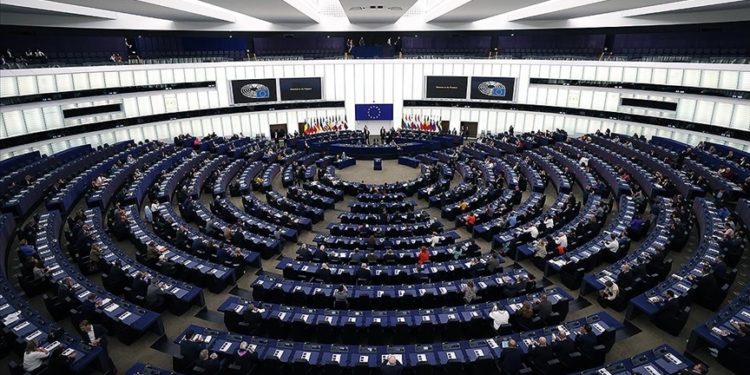 AP, Macaristan’ın 2024’te AB dönem başkanlığını yürütebileceğinden şüpheli