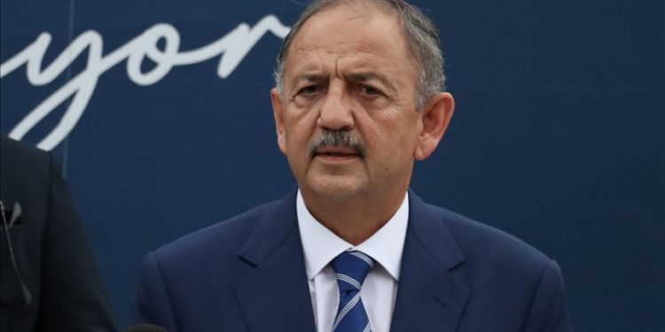 Bakan Özhaseki’den, deprem bölgesine ilişkin “yerinde dönüşüm” vurgusu