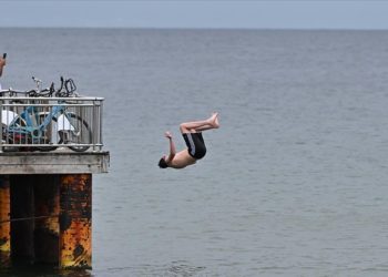 İstanbullular bayram tatilinde sahillerin tadını çıkardı