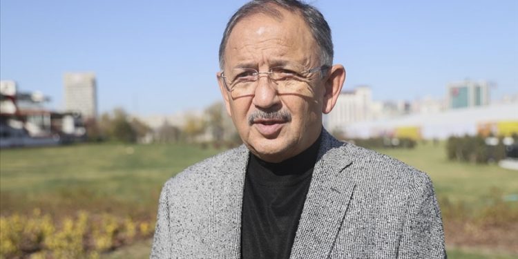 Çevre, Şehircilik ve İklim Değişikliği Bakanı Mehmet Özhaseki oldu