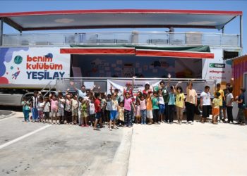 “Benim Kulübüm Yeşilay Tırı” Hatay ile Gaziantep’te 864 çocuk ve gence ulaştı