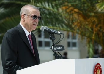 Öğretmenlerimizin itibarını artıracak projelerimizi yakında paylaşacağız