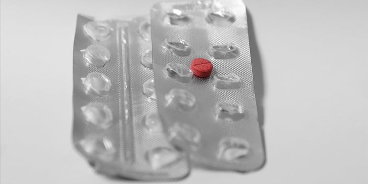 Almanya Federal Meclisi ilaç kıtlığına karşı yeni yasayı onayladı