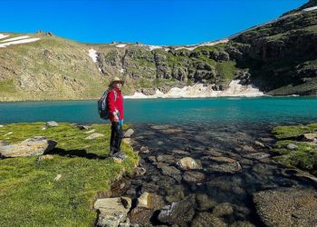 Van'da doğaseverler Norduz Yaylası ve Çalyan Gölü çevresini gezdi