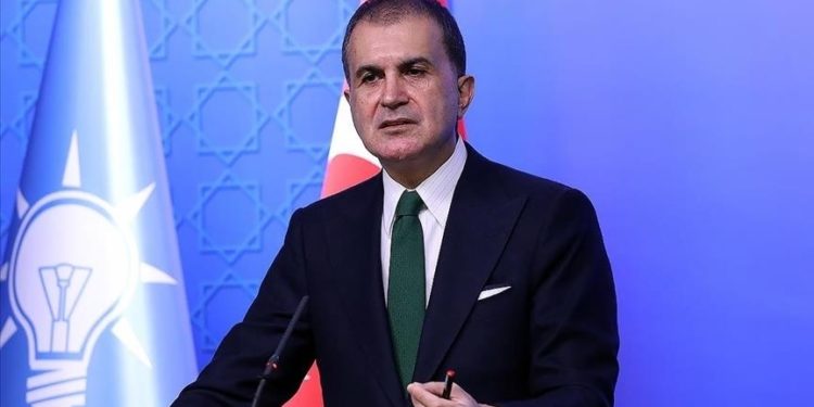 AK Parti'li Çelik'ten İsviçre'de Cumhurbaşkanı Erdoğan ve Türk bayrağına yönelik provokasyonlara kınama