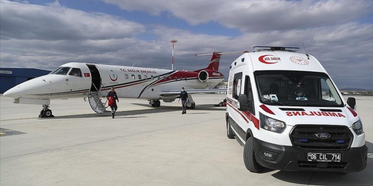 Yılın 5 ayında 1401 hasta hava yoluyla hastanelere taşındı