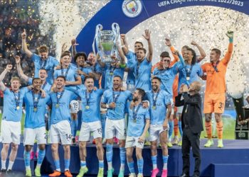 İngiltere ve İskoçya Başbakanları Manchester City'nin Şampiyonlar Ligi zaferini kutladı