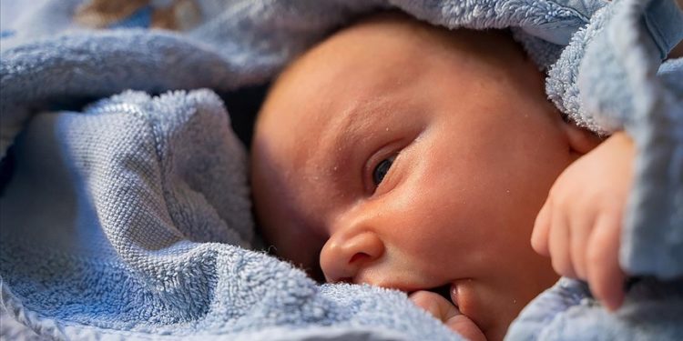 Türkiye’de her yıl 250 civarı bebek beyin hasarına yol açabilen genetik “PKU” ile doğuyor