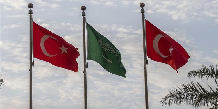 Suudi Arabistan kabinesi Türkiye ile imzalanan anlaşmalara övgüde bulundu