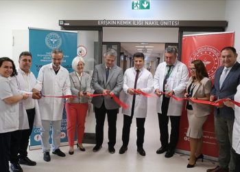 Başakşehir Çam ve Sakura Şehir Hastanesi'nde "Erişkin Kemik İliği Nakil Ünitesi" açıldı