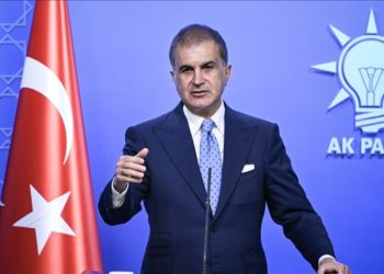 AK Parti Sözcüsü Çelik, İsveç'te Kur'an-ı Kerim yakma başvurusuna onay verilmesini lanetledi