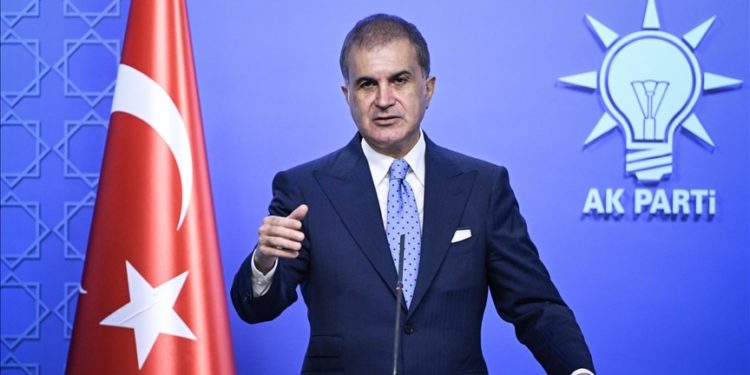 AK Parti Sözcüsü Çelik, İsveç'te Kur'an-ı Kerim yakma başvurusuna onay verilmesini lanetledi