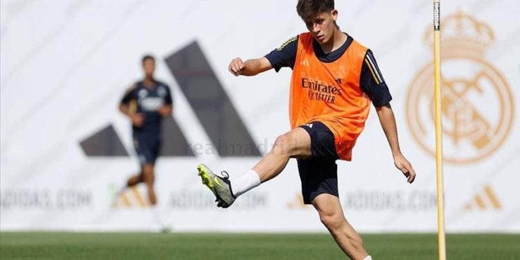 Arda Güler, Real Madrid'in ABD'de katılacağı turnuvanın kadrosuna alındı