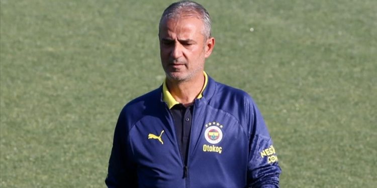 Fenerbahçe, İsmail Kartal ile 1 yıllık sözleşme imzalandığını KAP'a bildirdi