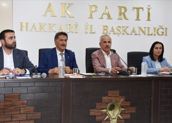 AK Partimizin siyaseti esasında hizmet odaklıdır