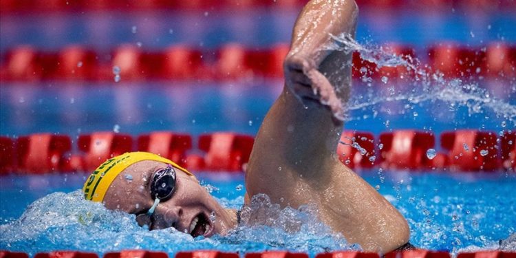 Avustralyalı yüzücü Titmus, kadınlar 400 metre serbestte dünya rekoru kırdı