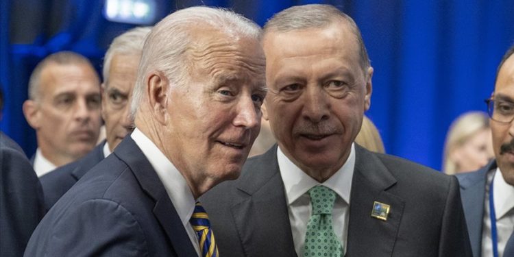 Cumhurbaşkanı Erdoğan, NATO-Ukrayna Komisyonu'nun Devlet ve Hükümet Başkanları Toplantısı'na katıldı