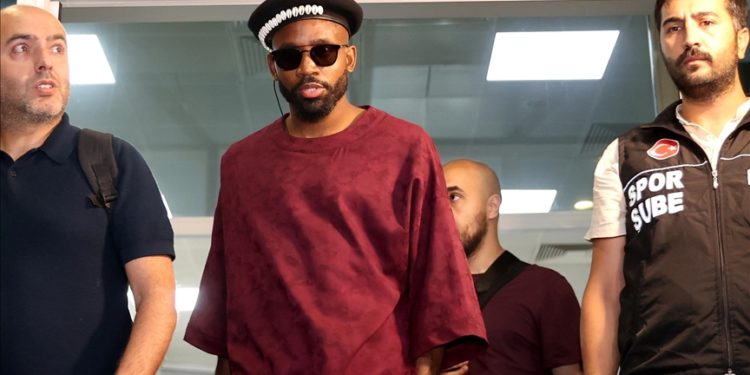 Galatasaray, yeni transferi Bakambu'yu UEFA kadrosuna ekledi