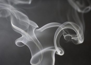 Dünyada her yıl tütün kullanımı nedeniyle 8,7 milyon insan yaşamını yitiriyor