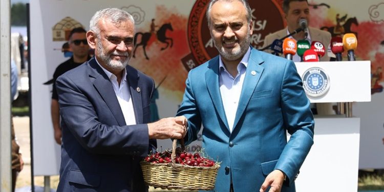 Bursa’da üretilen “Keles kirazı”nın coğrafi işaret tescili yapıldı