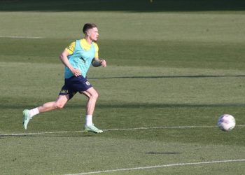 Fenerbahçe'nin yeni transferi Ryan Kent, taraftarı heyecanlandırma sözü verdi