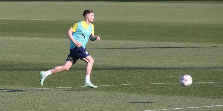 Fenerbahçe'nin yeni transferi Ryan Kent, taraftarı heyecanlandırma sözü verdi