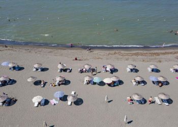 Türk Tıbbi Onkoloji Derneğinden kanser hastalarına “yaz enfeksiyonu” uyarısı