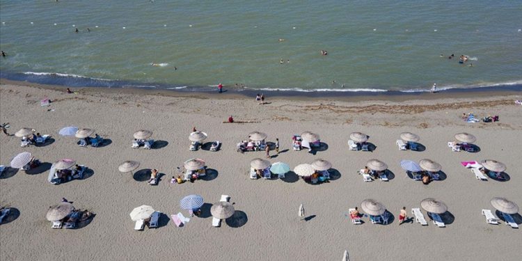 Türk Tıbbi Onkoloji Derneğinden kanser hastalarına “yaz enfeksiyonu” uyarısı