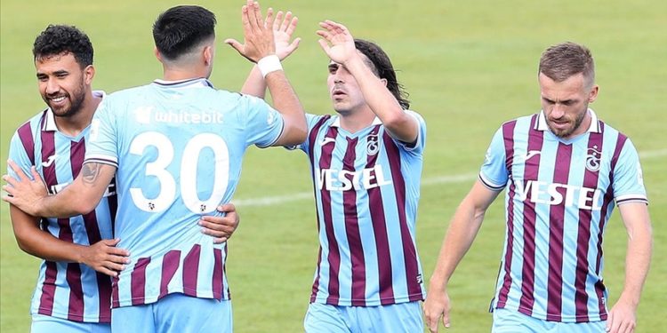 Trabzonspor hazırlık maçında Rabotnicki’yi 4 golle geçti