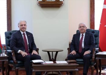 Milli Savunma Bakanı Güler, Azerbaycan Cumhurbaşkanı Yardımcısı Ahadov ile görüştü