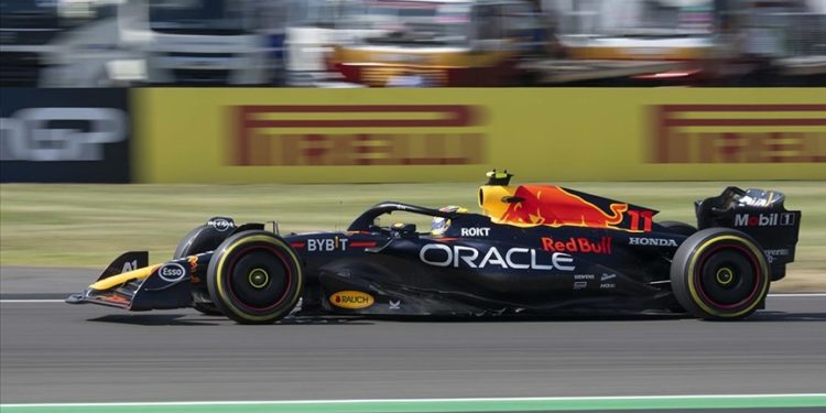 F1 Büyük Britanya Grand Prix'sinde pole pozisyonu Verstappen'in