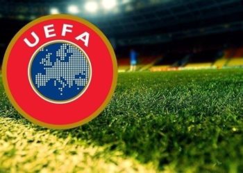 UEFA'dan 3 Türk kulübüne yaptırım