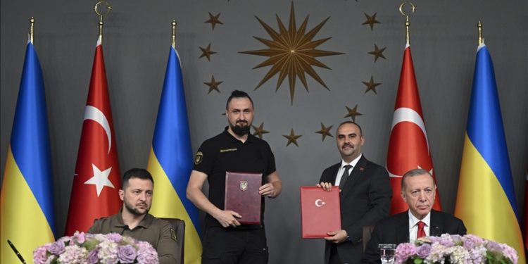 Türkiye ile Ukrayna arasında stratejik endüstrilerde işbirliği