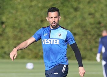 Trabzonspor, Flavio'yu Suudi Arabistan'ın Al Taawoun Kulübüne kiraladı