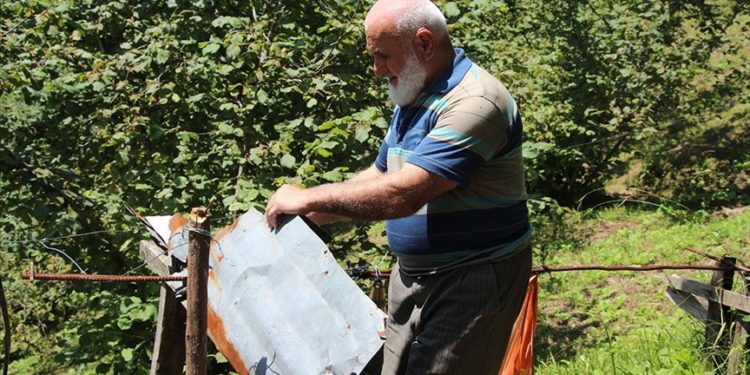 Fındık mahsulünü suyla kurduğu ses düzeneğiyle yabani hayvanlardan koruyor