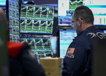 ABD Menkul Kıymetler ve Borsa Komisyonu Başkanı Gensler, yapay zekanın küresel finansa etkileri konusunda uyardı