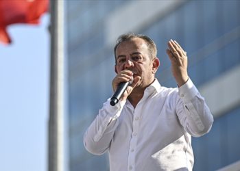 CHP YDK, Bolu Belediye Başkanı Tanju Özcan'ı partiden ihraç etti