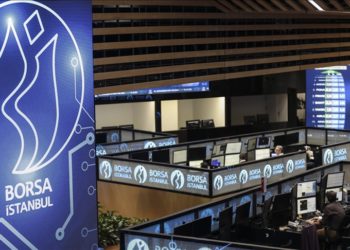 Borsa günün ilk yarısında rekor seviyeyi gördü
