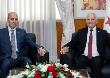 TBMM Başkanı Kurtulmuş KKTC Cumhuriyet Meclisi Başkanı Zorlu Töre ile görüştü