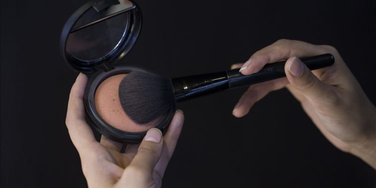 Kanada kozmetik ürünlerin hayvanlar üzerinde test edilmesini yasakladı