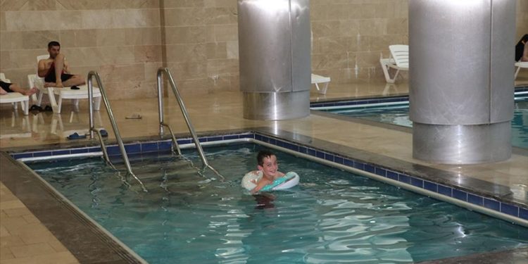 Havza kaplıcalarında uygulanan tedaviyle hastalar şifa buluyor