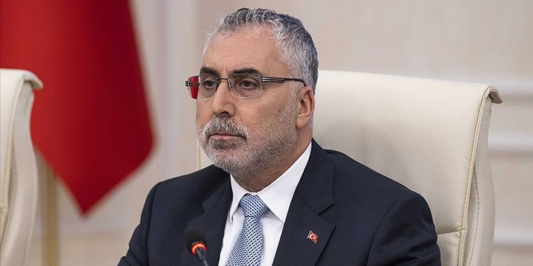 Çalışma ve Sosyal Güvenlik Bakanı Işıkhan'dan memur maaşlarıyla ilgili açıklama