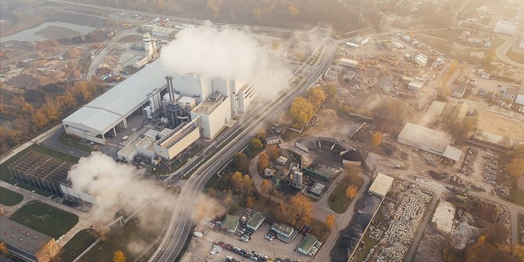 Uzmanından “alzaymır hastalığında yeni risk faktörü çevre kirliliğinden korunma” uyarısı